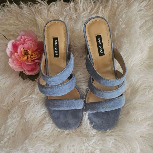 NINE WEST YEAT SANDAL IN BABY BLUE - Picture 1 of 7